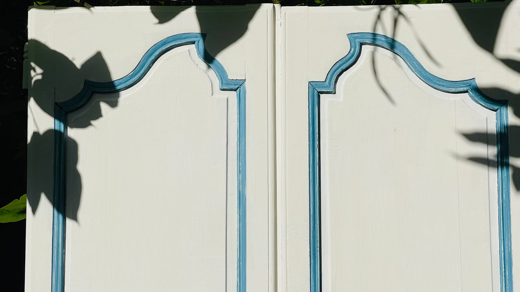 VENDU - Les Soeurs parosiennes (placard)